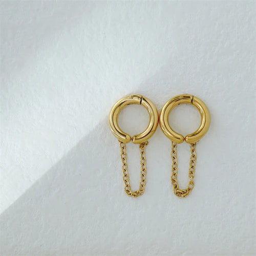 Classic ear cuff